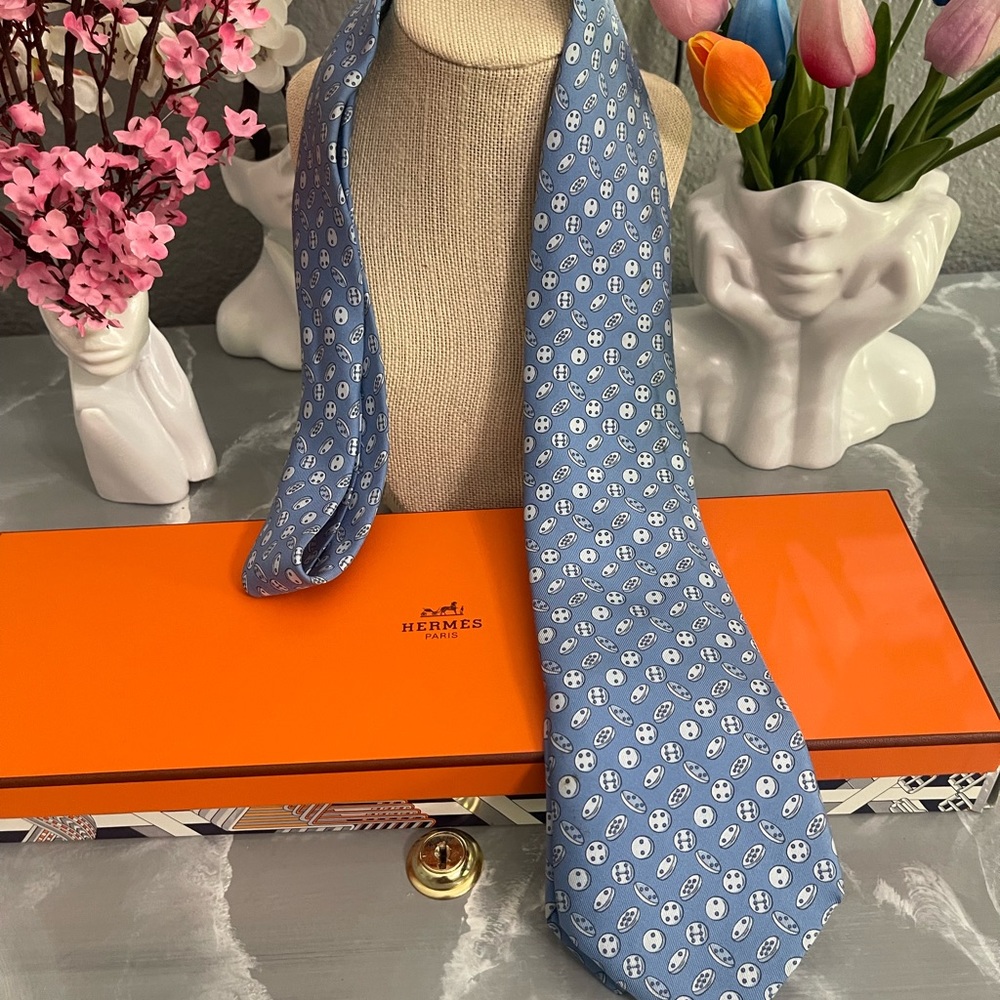 Hermes blue botton print